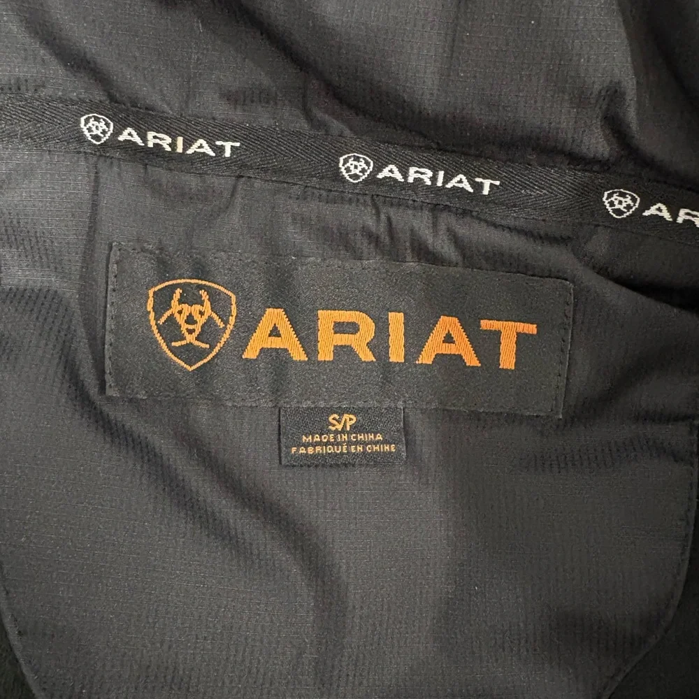Ariat Black Quilted Vest - Picture 3 of 3